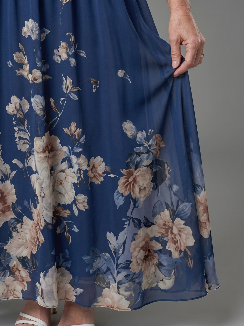 Auvelle | Robe midi sans manches à encolure en V avec ourlet floral doux