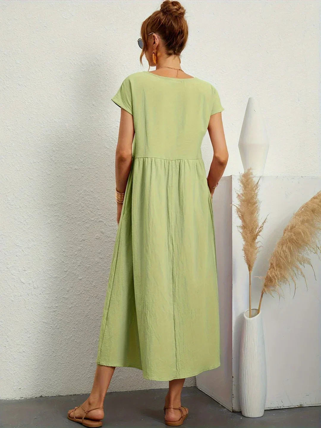 Aurelia | Relaxed Gathered Midi Dress