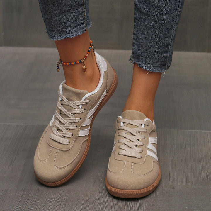 Deliza - Orthopaedic Trainers