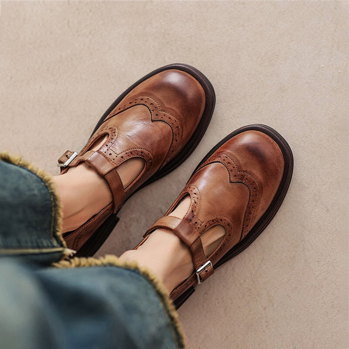 Mary Janes | Elegant sandals made of leather