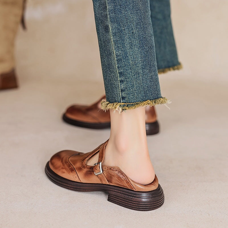 Mary Janes | Elegant sandals made of leather